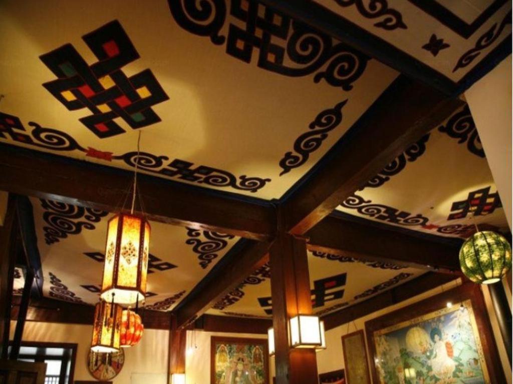 Songtsam Lvgu Lodge Shangri-La Bagian luar foto