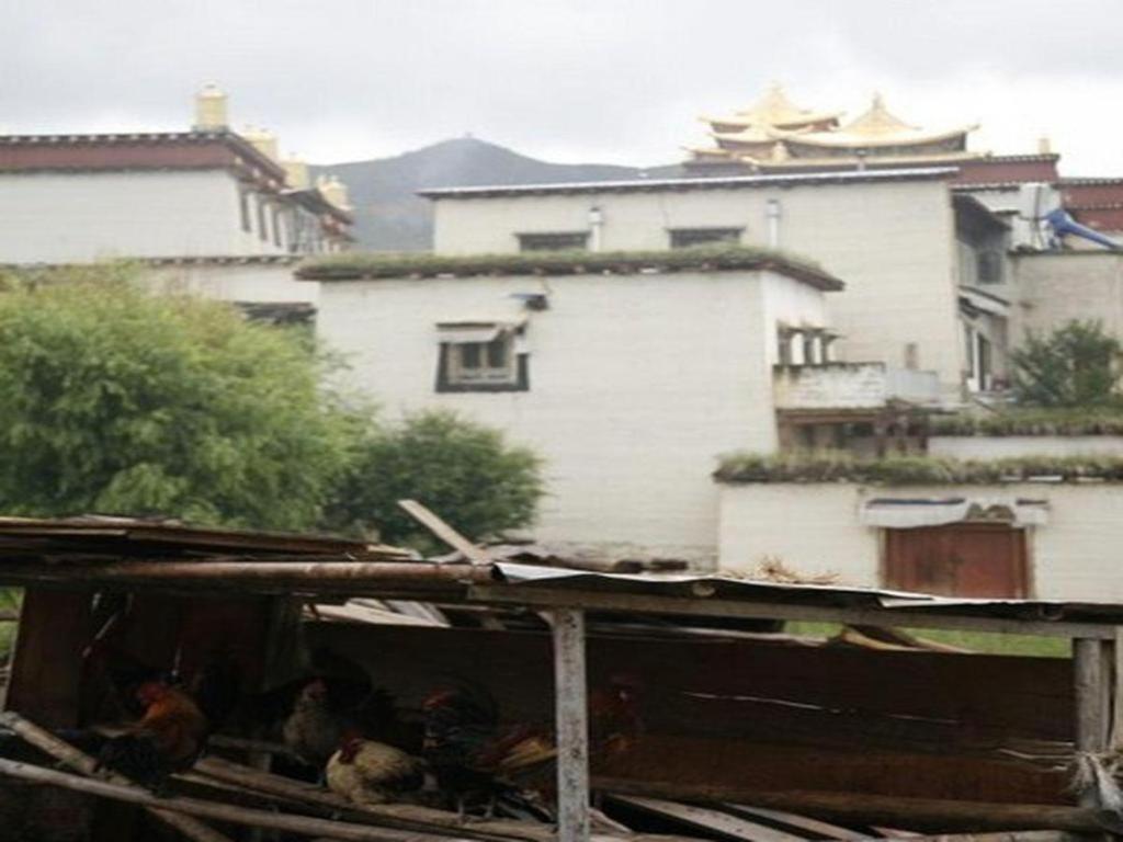 Songtsam Lvgu Lodge Shangri-La Bagian luar foto
