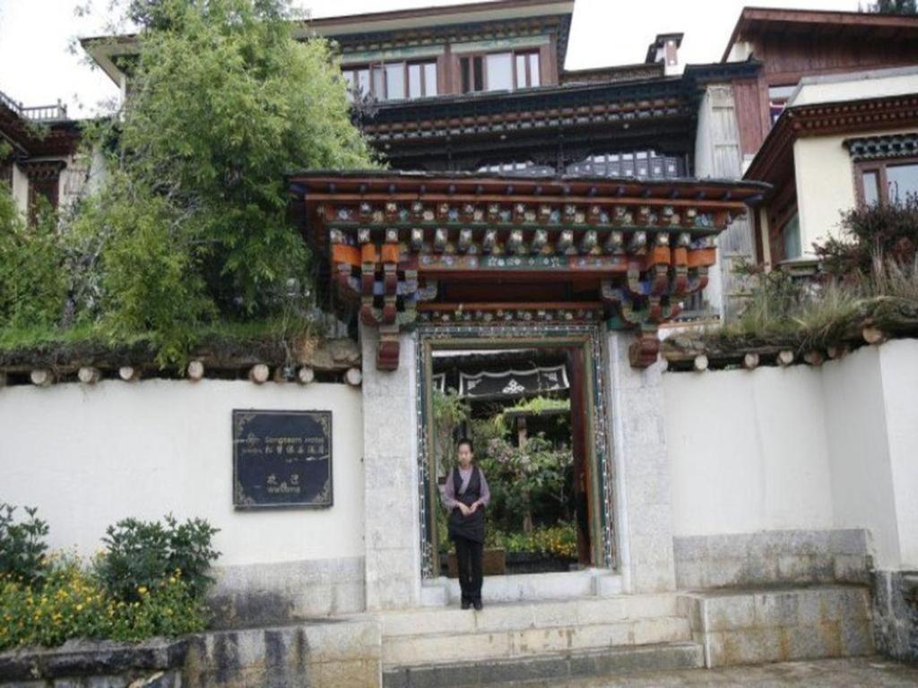 Songtsam Lvgu Lodge Shangri-La Bagian luar foto